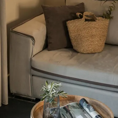 Frg - Cantare Villa Lakithra